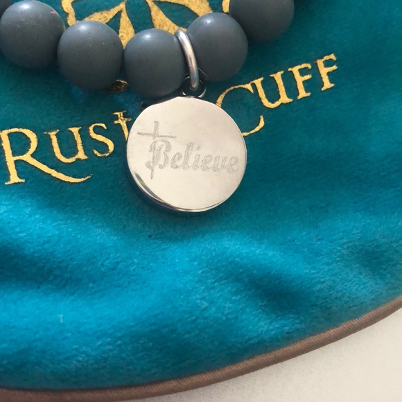 Rustic cuff bracelet - Picture 2 of 3